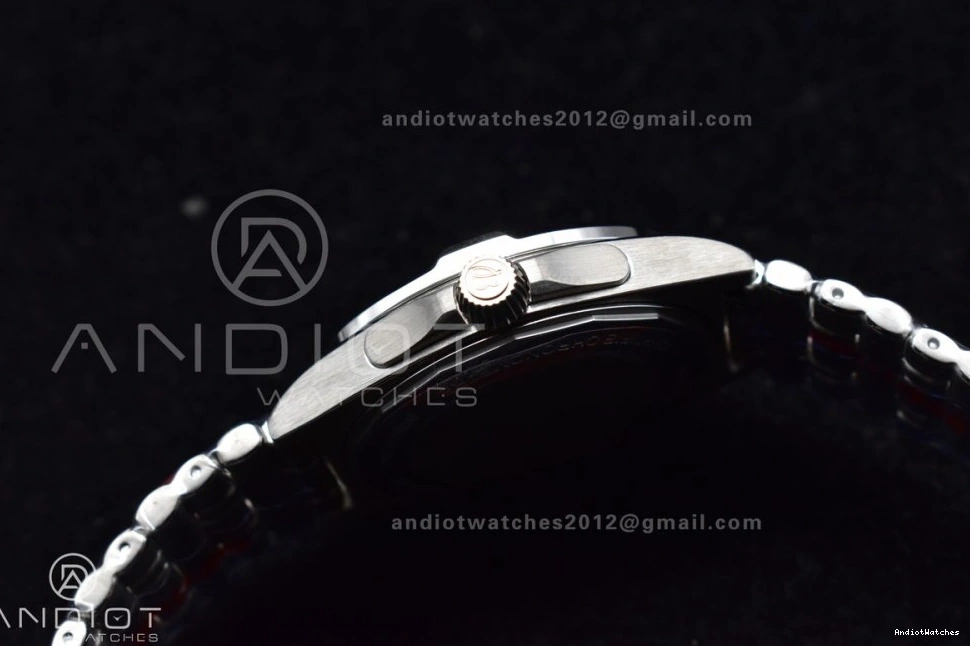 Factory 532 Chronomat Best Automatic BLS On Edition 1:1 A 40mm Breitling GMT White SS Bracelet Dial HighPerformance 0320